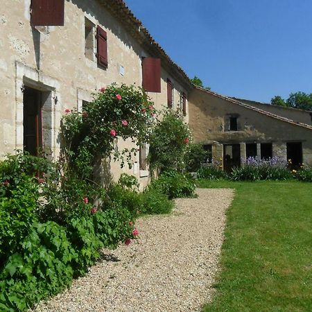 Maison De Bastien Lugon et l’Ile du Carney 外观 照片