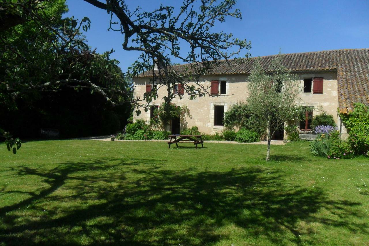 Maison De Bastien Lugon et l’Ile du Carney 外观 照片