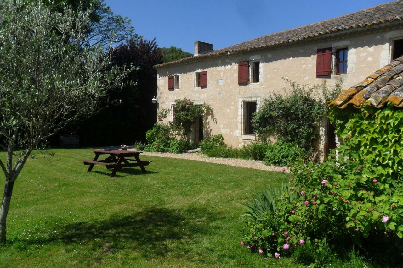 Maison De Bastien Lugon et l’Ile du Carney 外观 照片