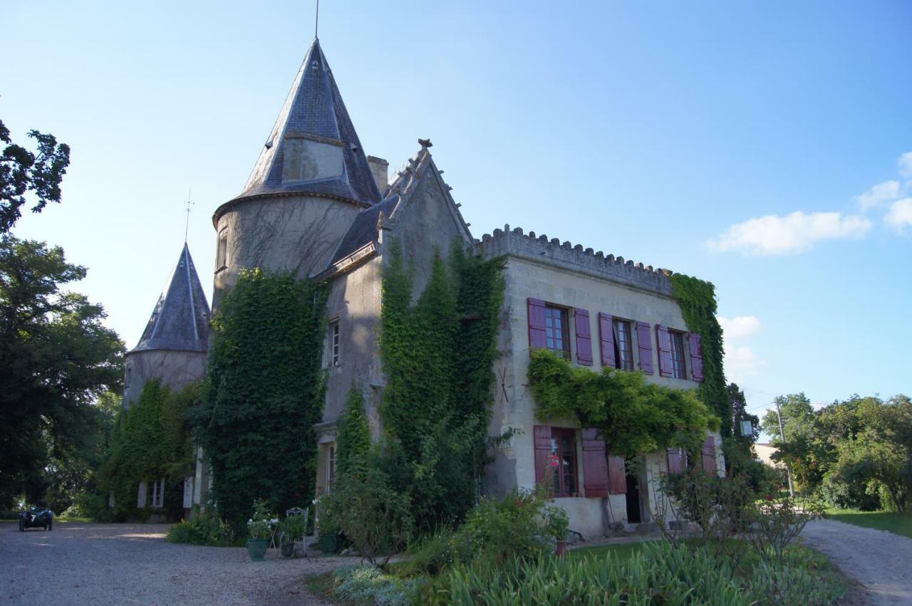 Maison De Bastien Lugon et l’Ile du Carney 外观 照片
